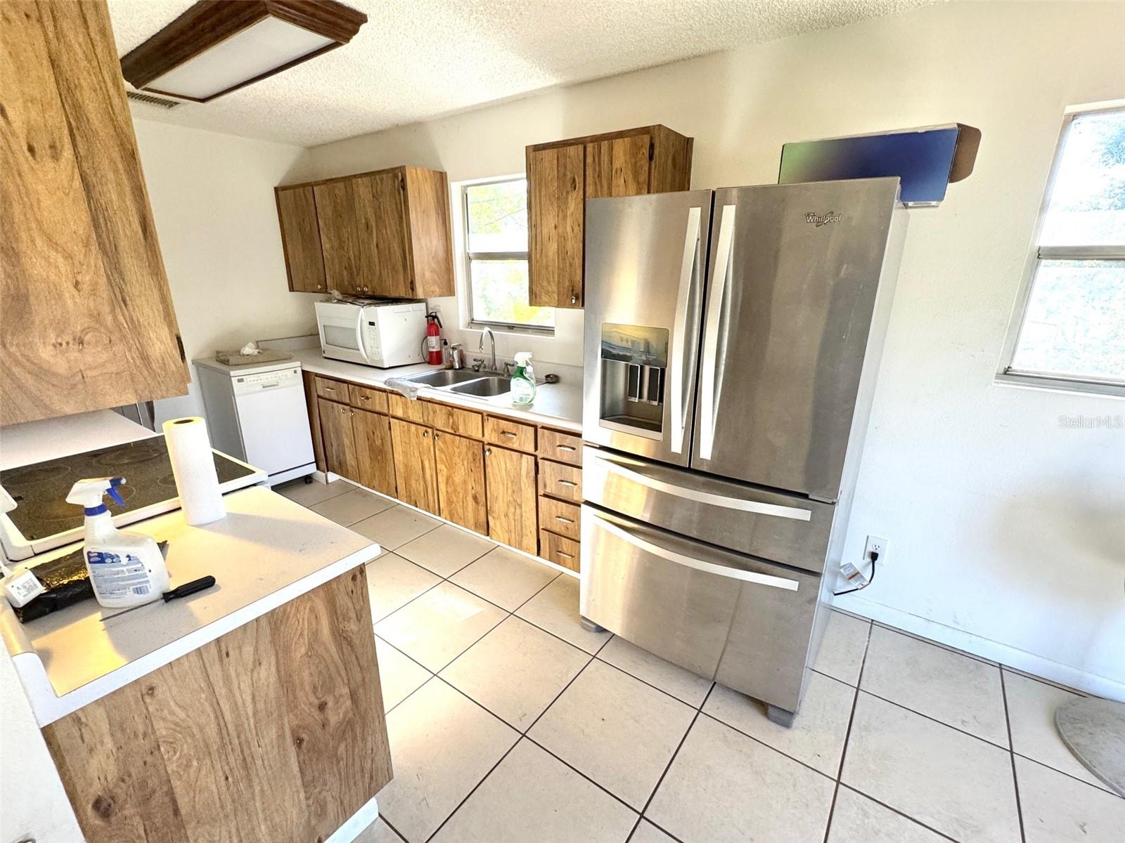 PINELLAS GROVES - Residential