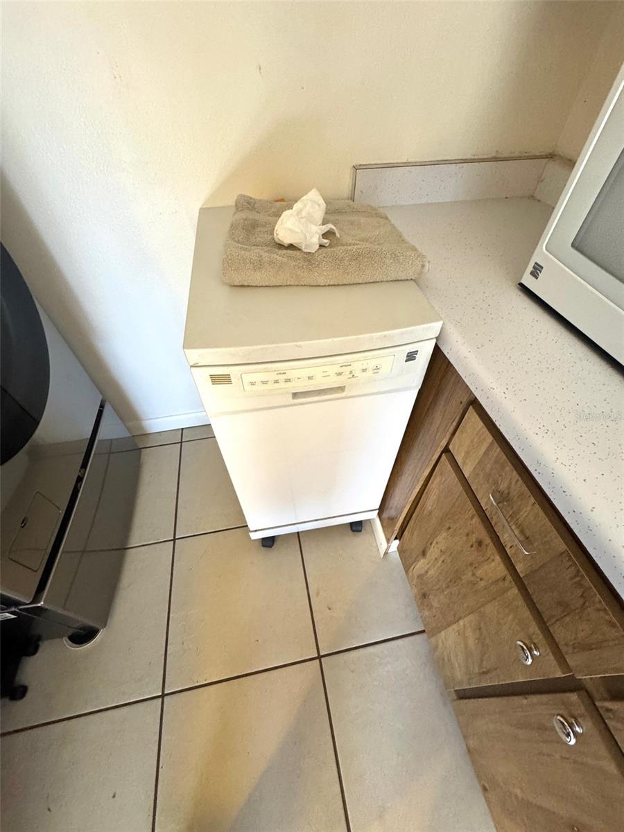 PINELLAS GROVES - Residential