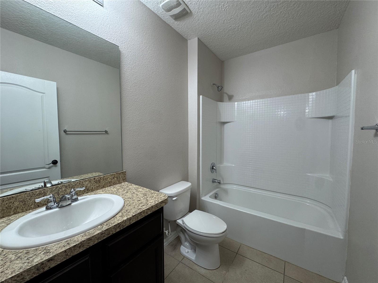 LAKE CUMMINGS ESTATES - Residential