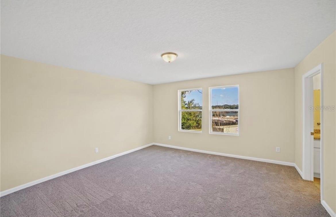 LINCOLN OAKS - Residential Lease