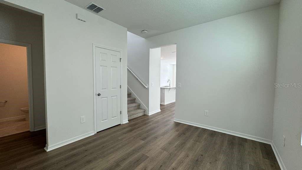 EDGEWATER ED-4 LOT 1 - Residential Lease