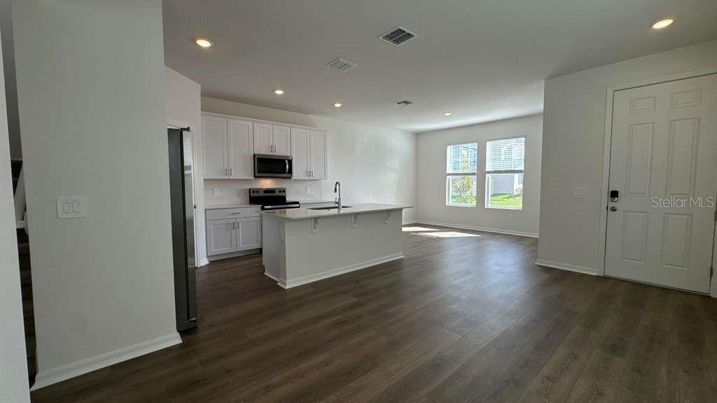 EDGEWATER ED-4 LOT 1 - Residential Lease