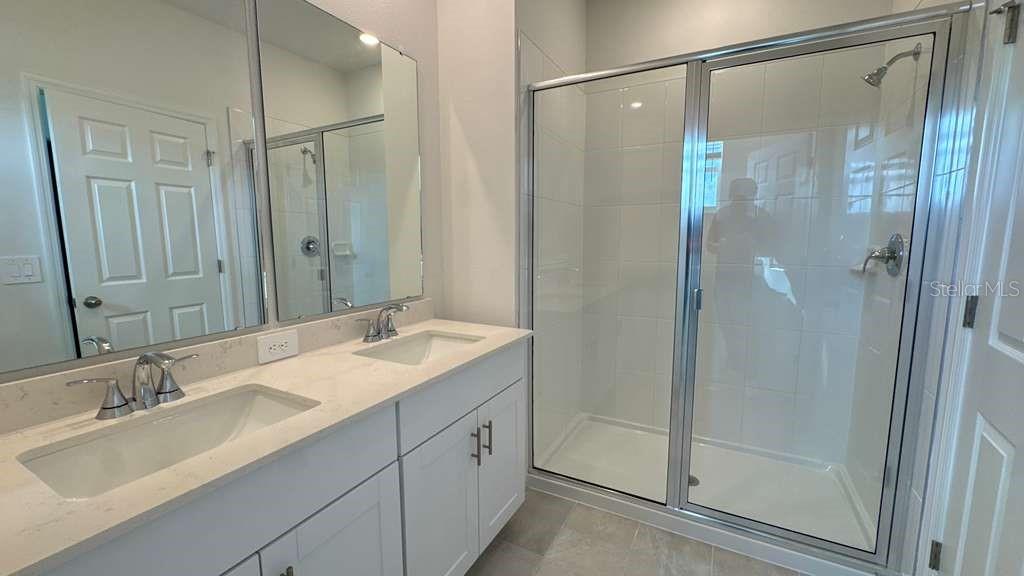 EDGEWATER ED-4 LOT 1 - Residential Lease