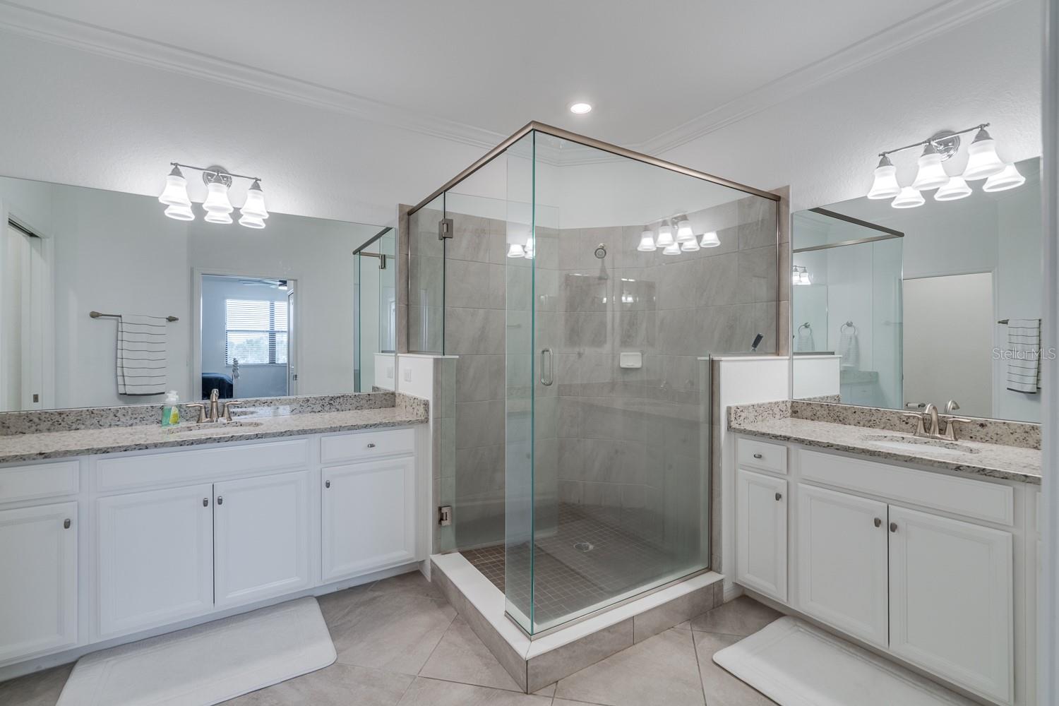 COACH HOMES IV AT LAKEWOOD NATIONAL - Residential
