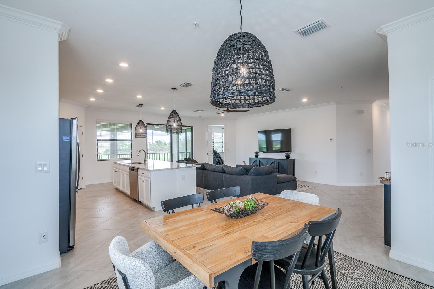 COACH HOMES IV AT LAKEWOOD NATIONAL - Residential
