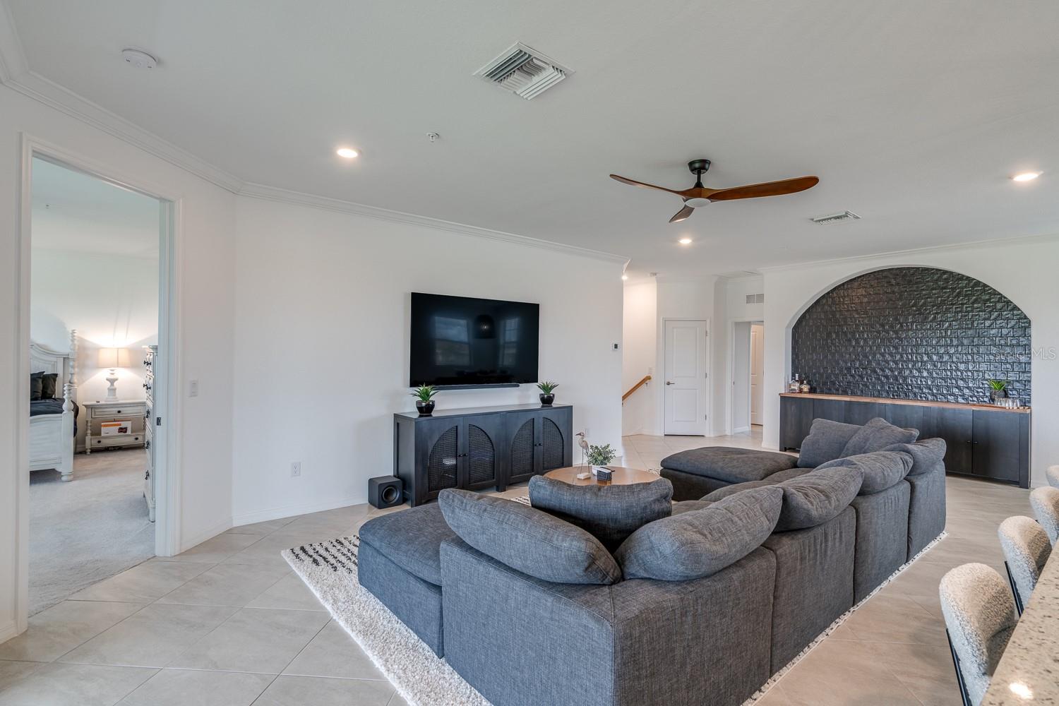 COACH HOMES IV AT LAKEWOOD NATIONAL - Residential