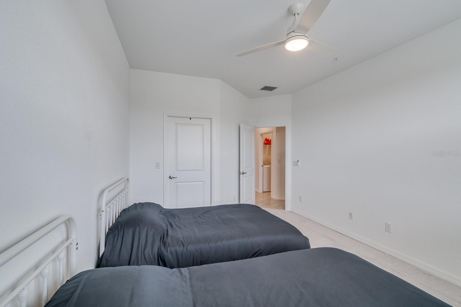 COACH HOMES IV AT LAKEWOOD NATIONAL - Residential
