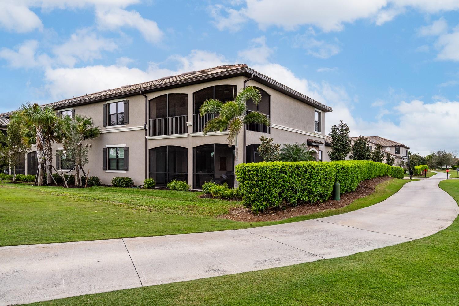 COACH HOMES IV AT LAKEWOOD NATIONAL - Residential
