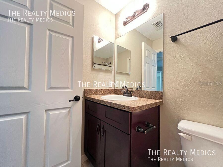 MARION OAKS UN 02 - Residential Lease