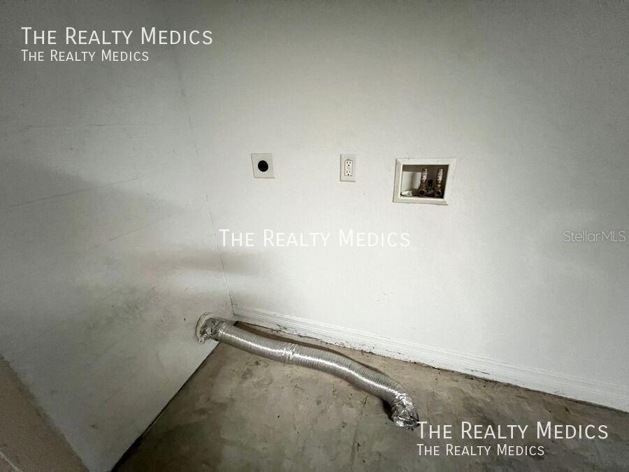 MARION OAKS UN 02 - Residential Lease