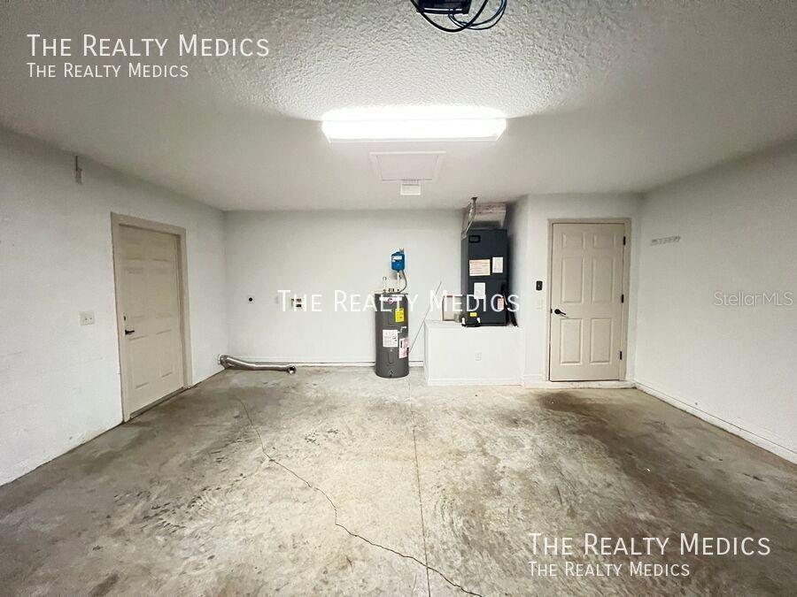 MARION OAKS UN 02 - Residential Lease