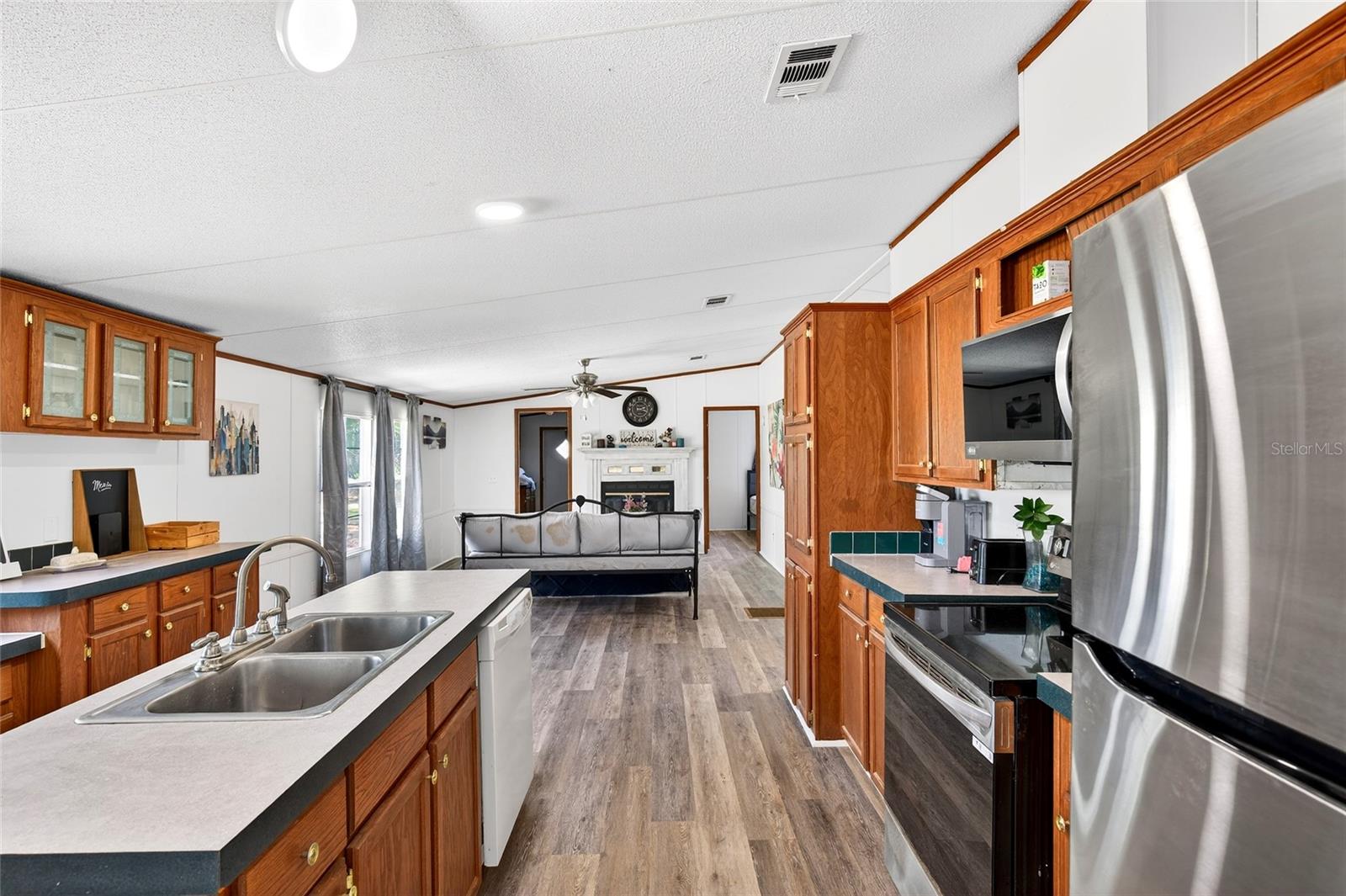 WILLOW BROOK - Residential