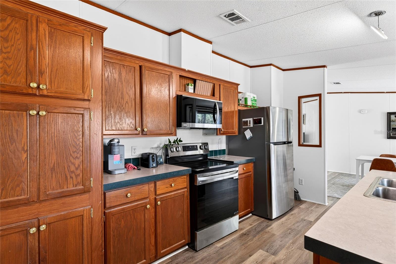 WILLOW BROOK - Residential