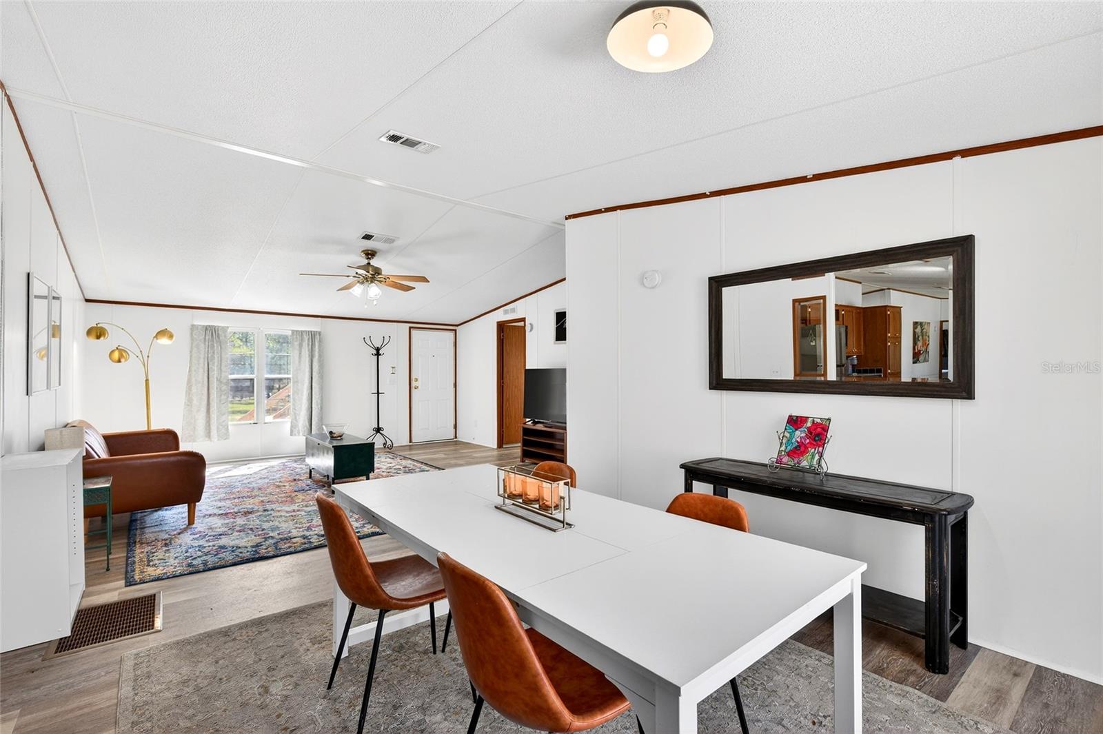 WILLOW BROOK - Residential