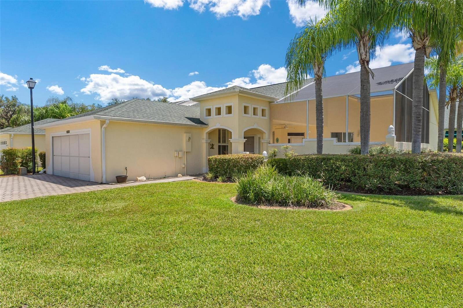 425 GLEN ARBOR LANE