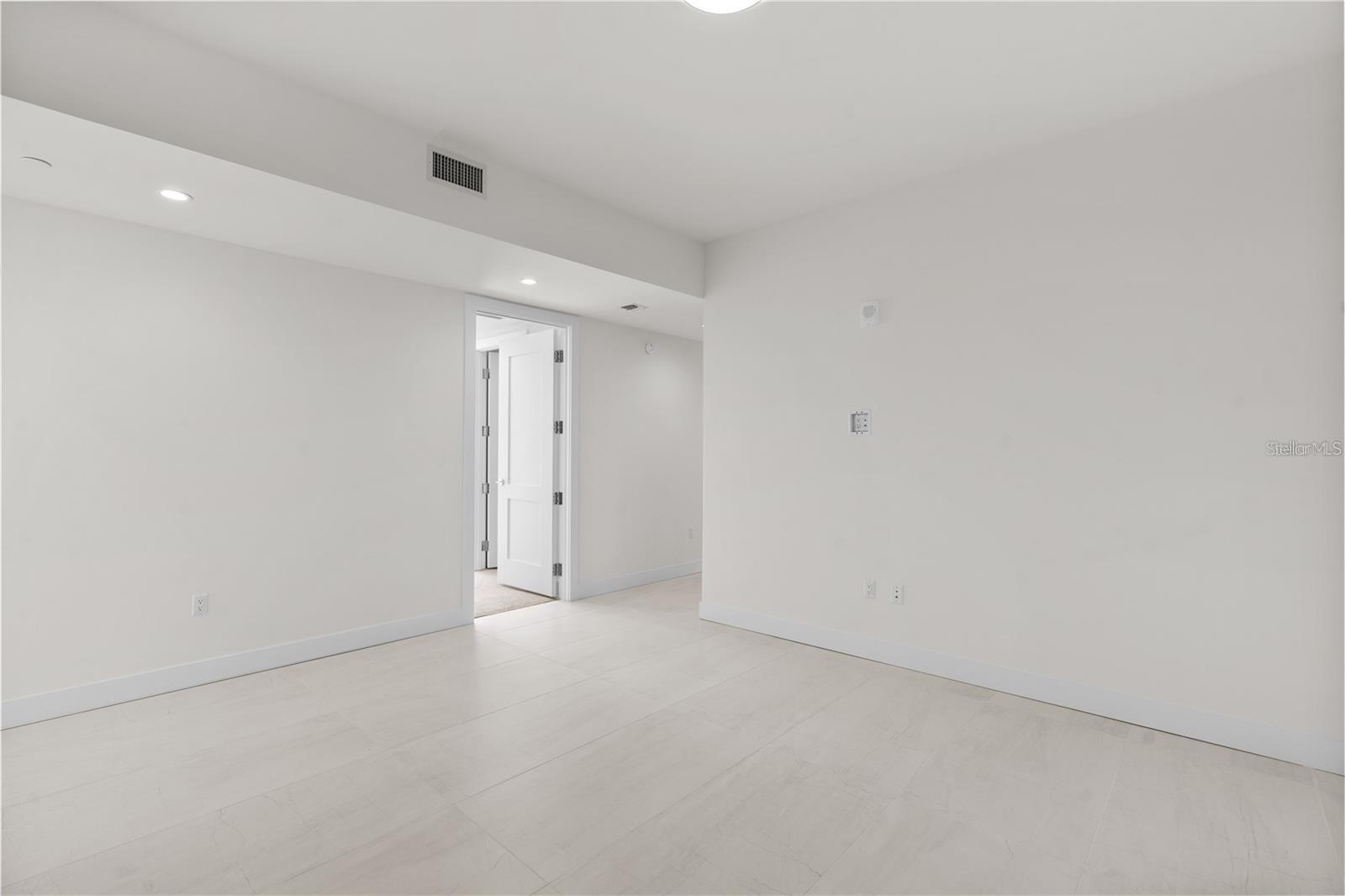 SALTAIRE - Residential