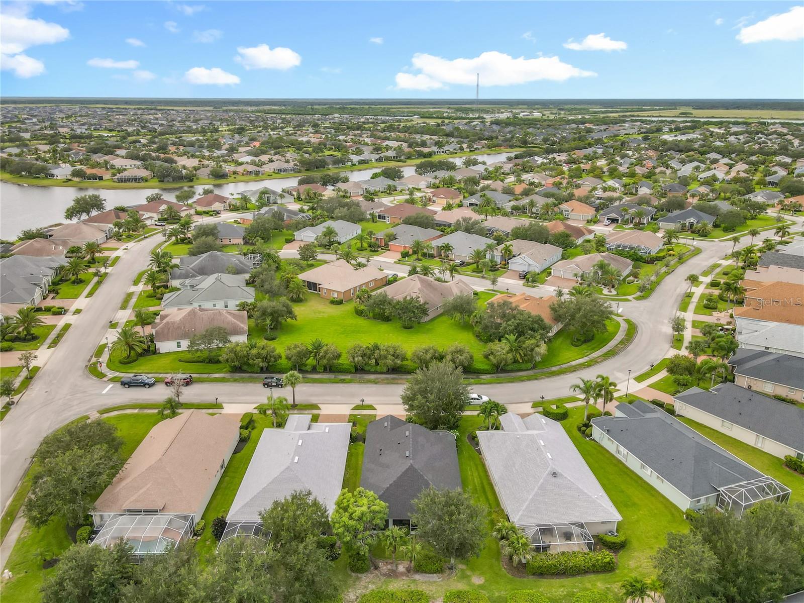 HERITAGE ISLE PH 01 - Residential