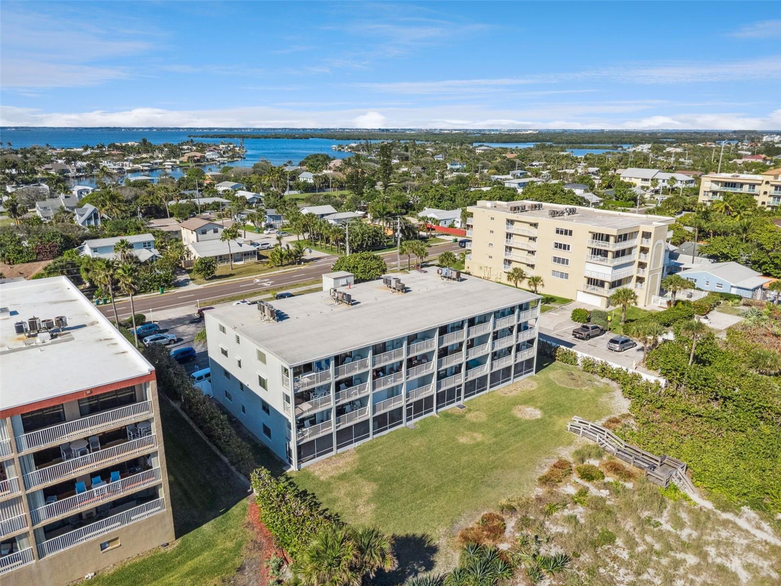 SUN CLUB CONDO - Residential