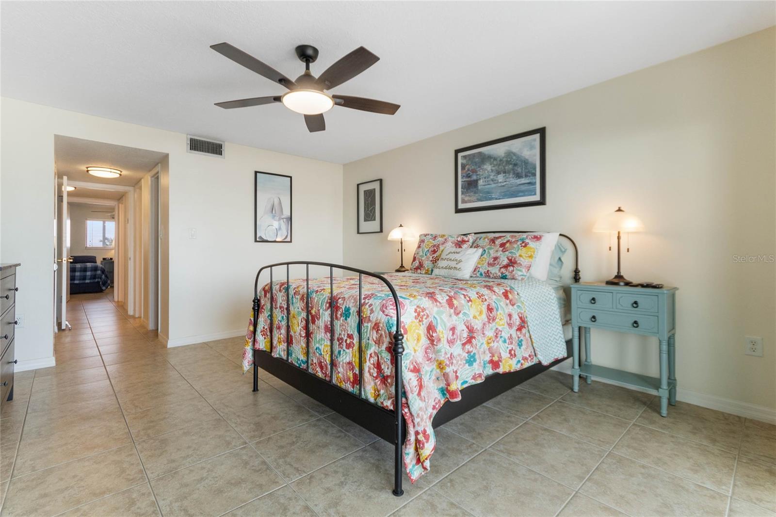 SUN CLUB CONDO - Residential