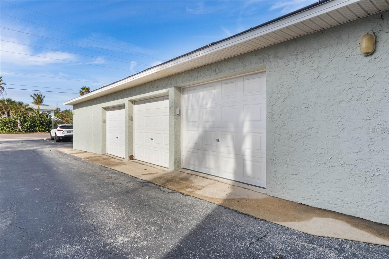 SUN CLUB CONDO - Residential