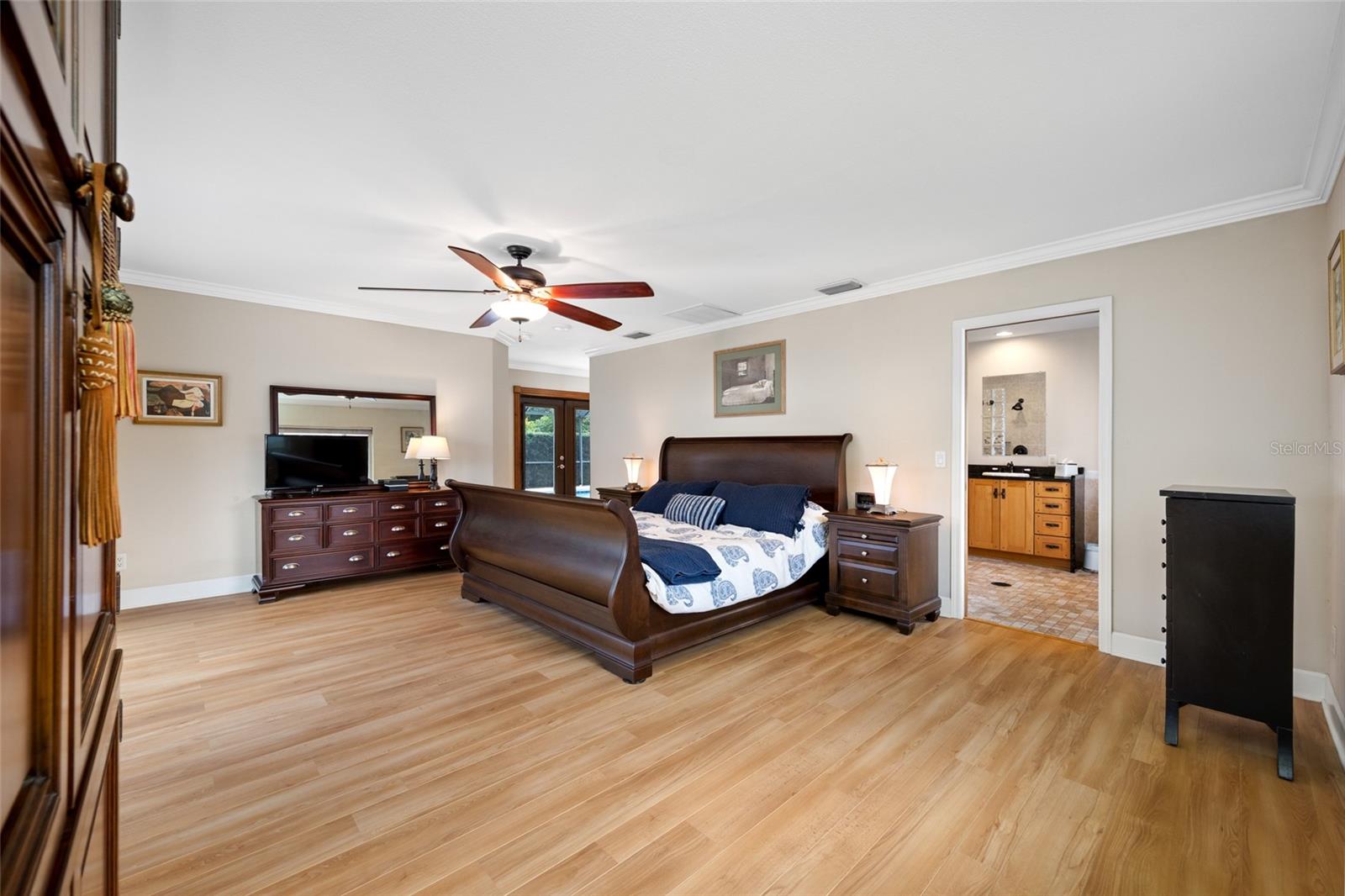 RIVER OAKS SUB - Residential