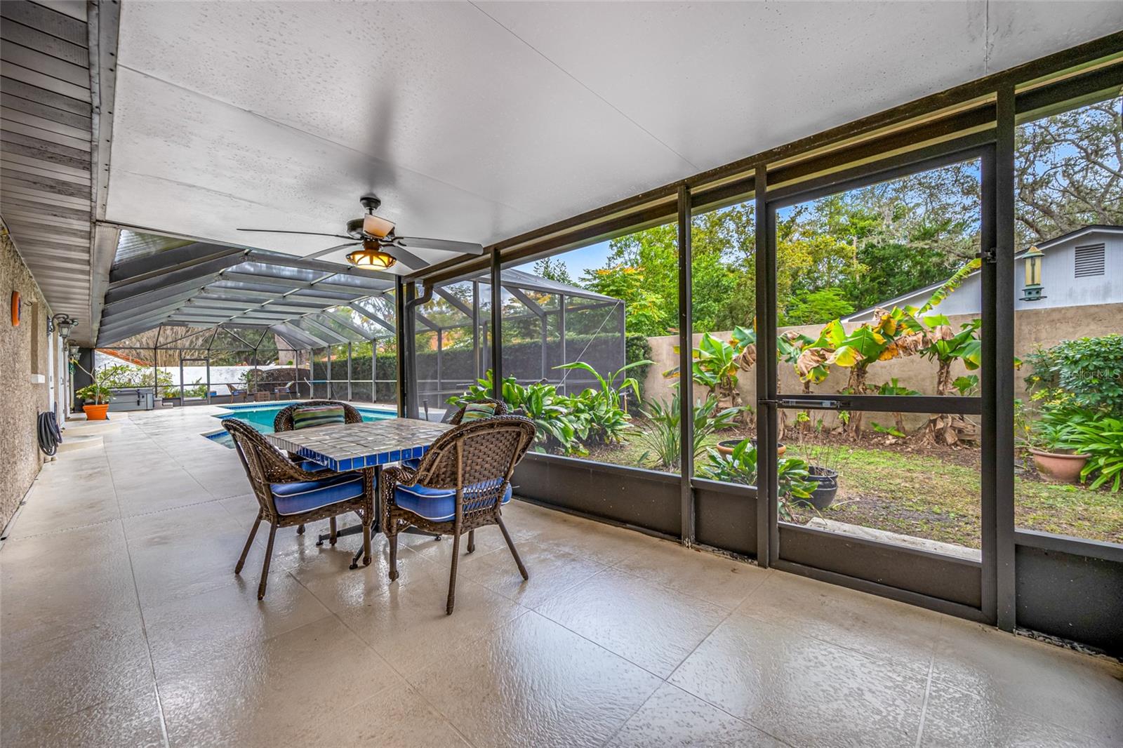 RIVER OAKS SUB - Residential