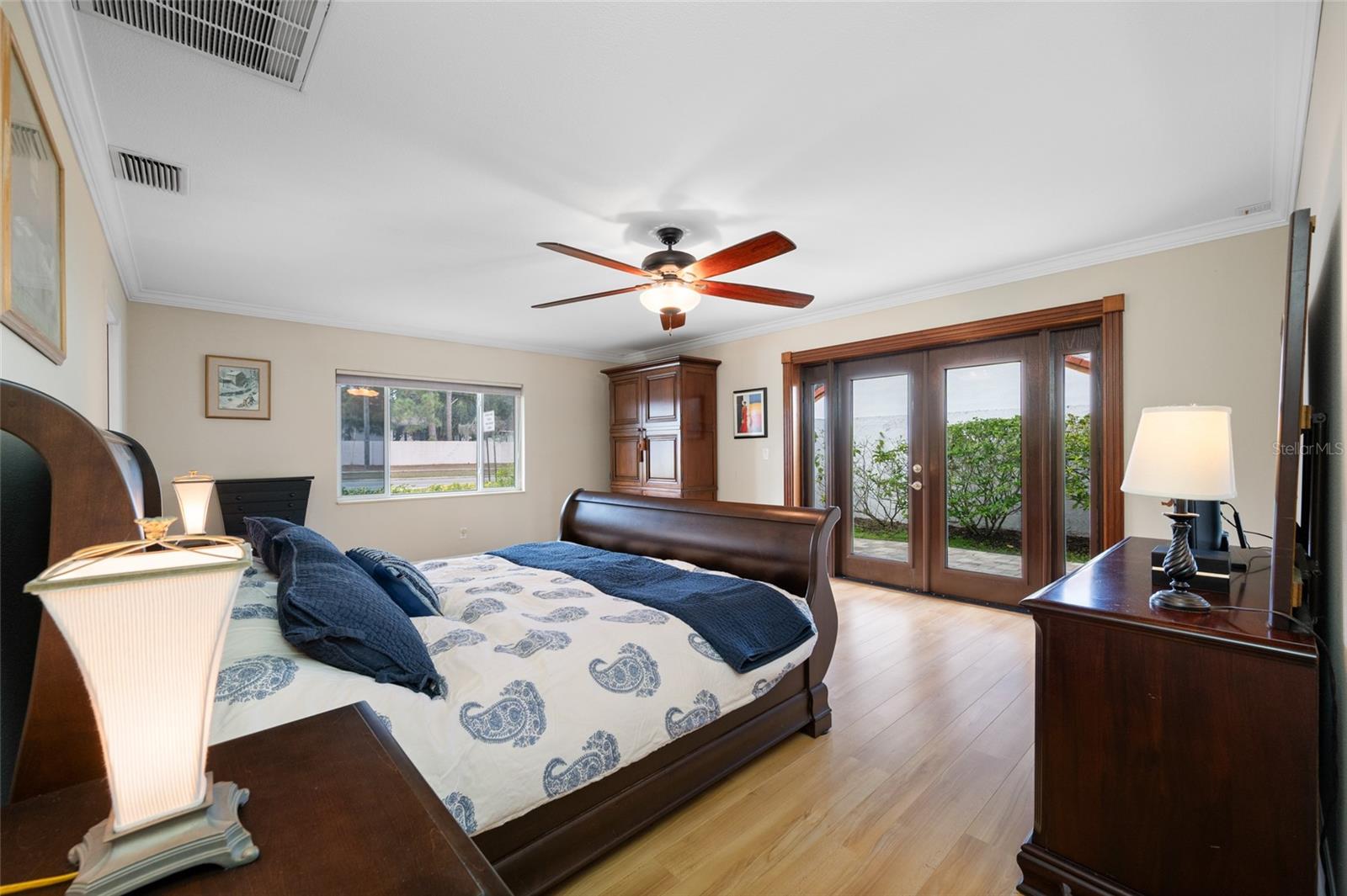 RIVER OAKS SUB - Residential