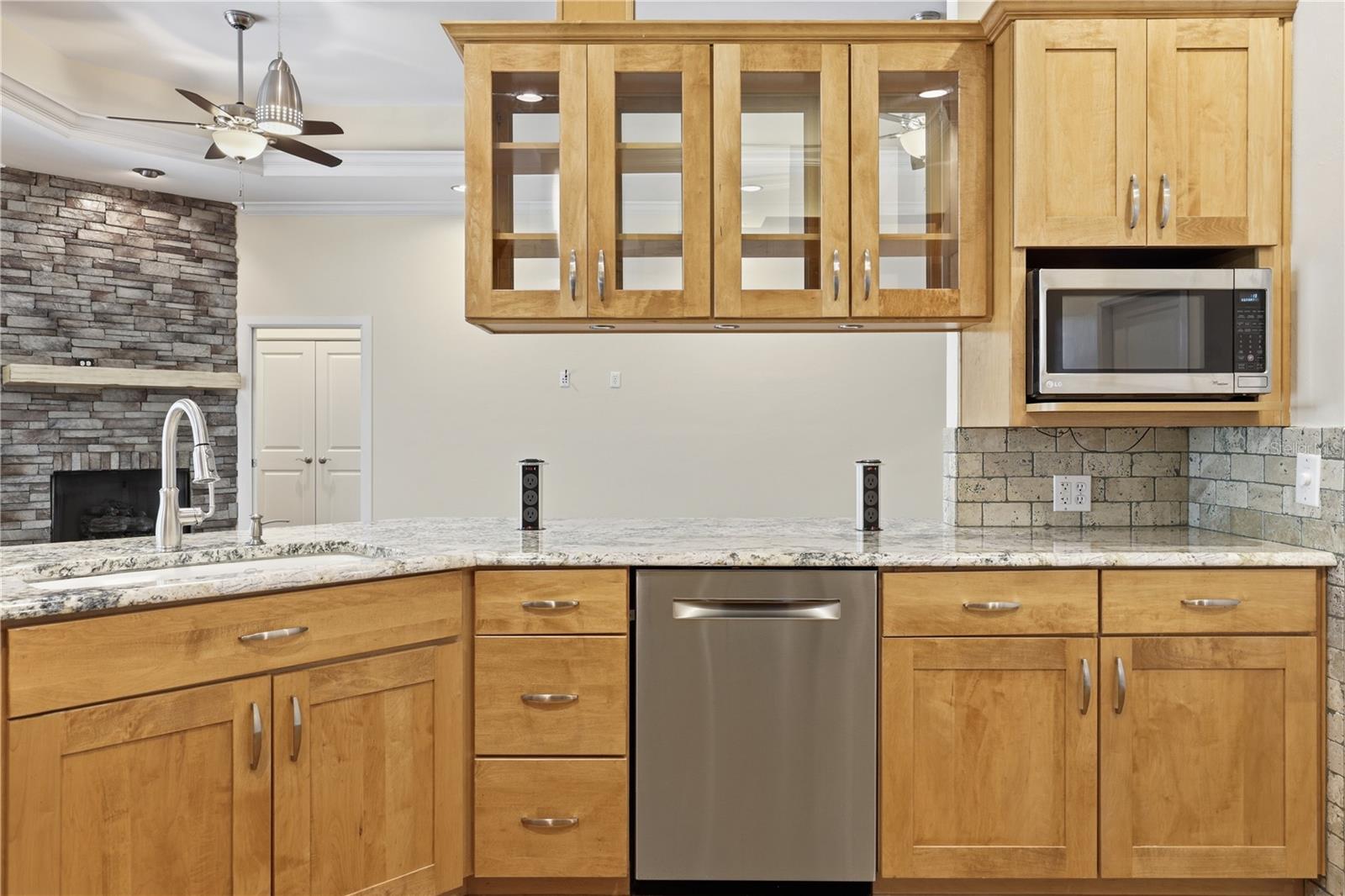 WILLOW OAK PLANTATION - Residential