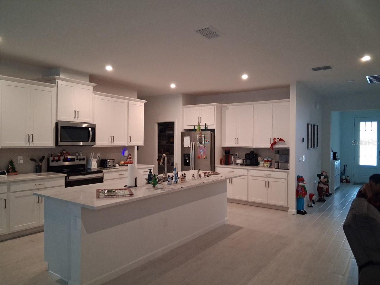 MEADOWLARK LNDG - Residential