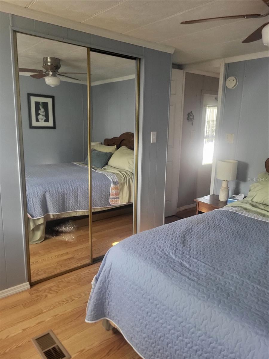 HOLIDAY VILLAGE CO-OP M/H (UNRECORDED) - Residential