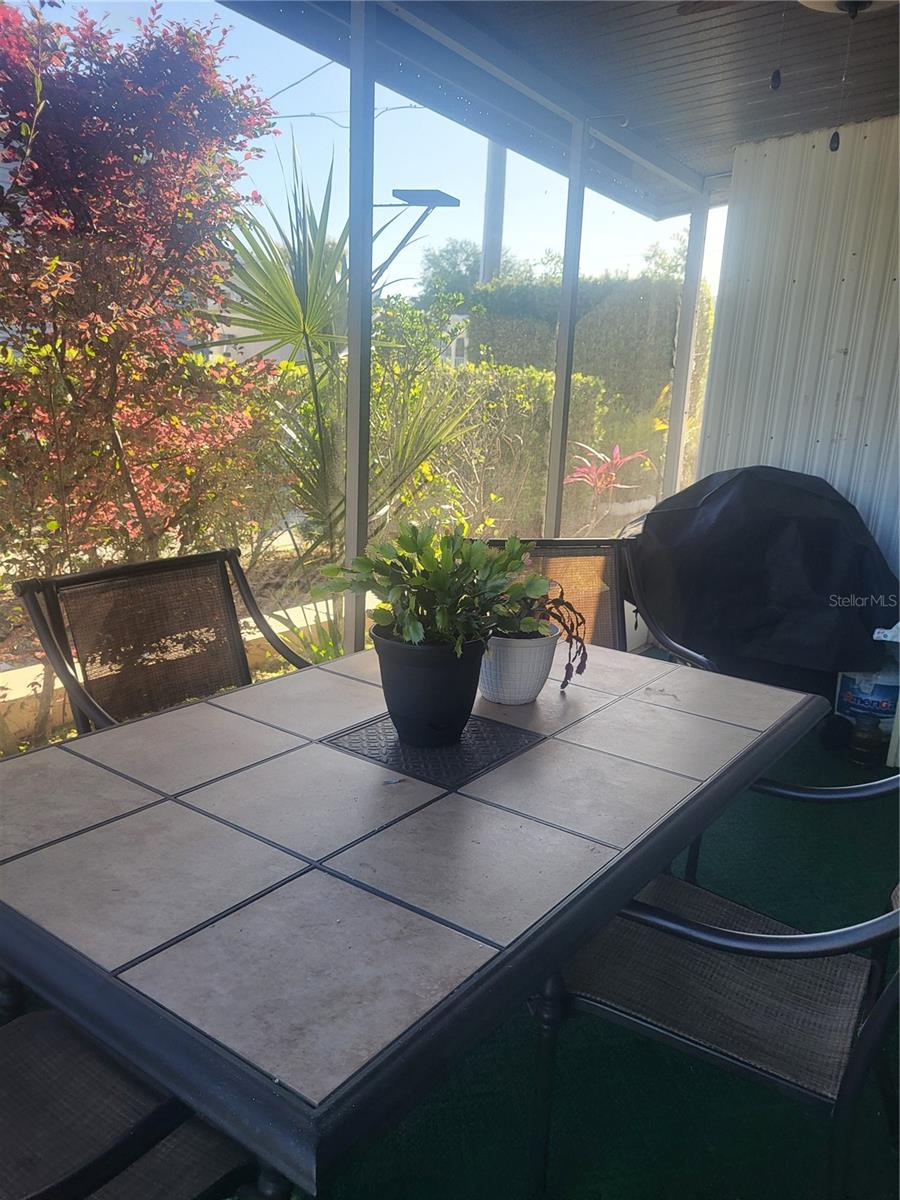 HOLIDAY VILLAGE CO-OP M/H (UNRECORDED) - Residential