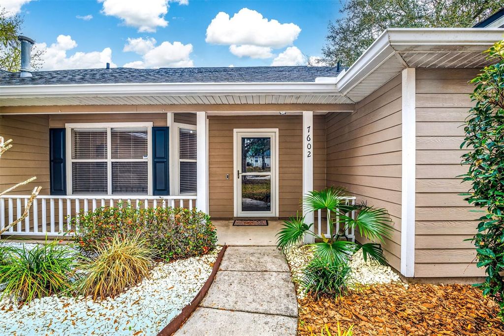 Photo of 7602 SW 50th Road, Gainesville, FL 32608 (MLS # GC537898)