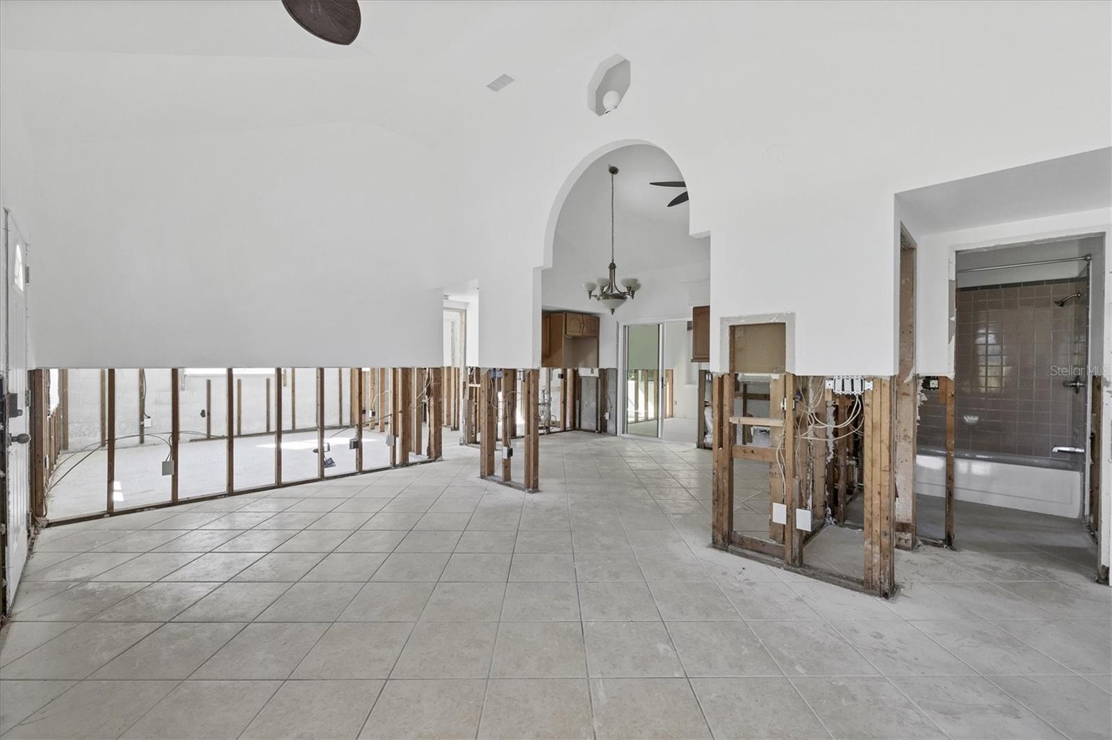 LONGBOAT KEY - Residential