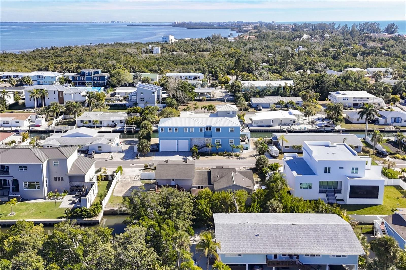 LONGBOAT KEY - Residential