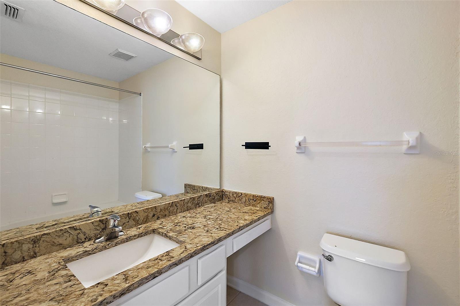REGENCY OAKS UNIT ONE - Residential