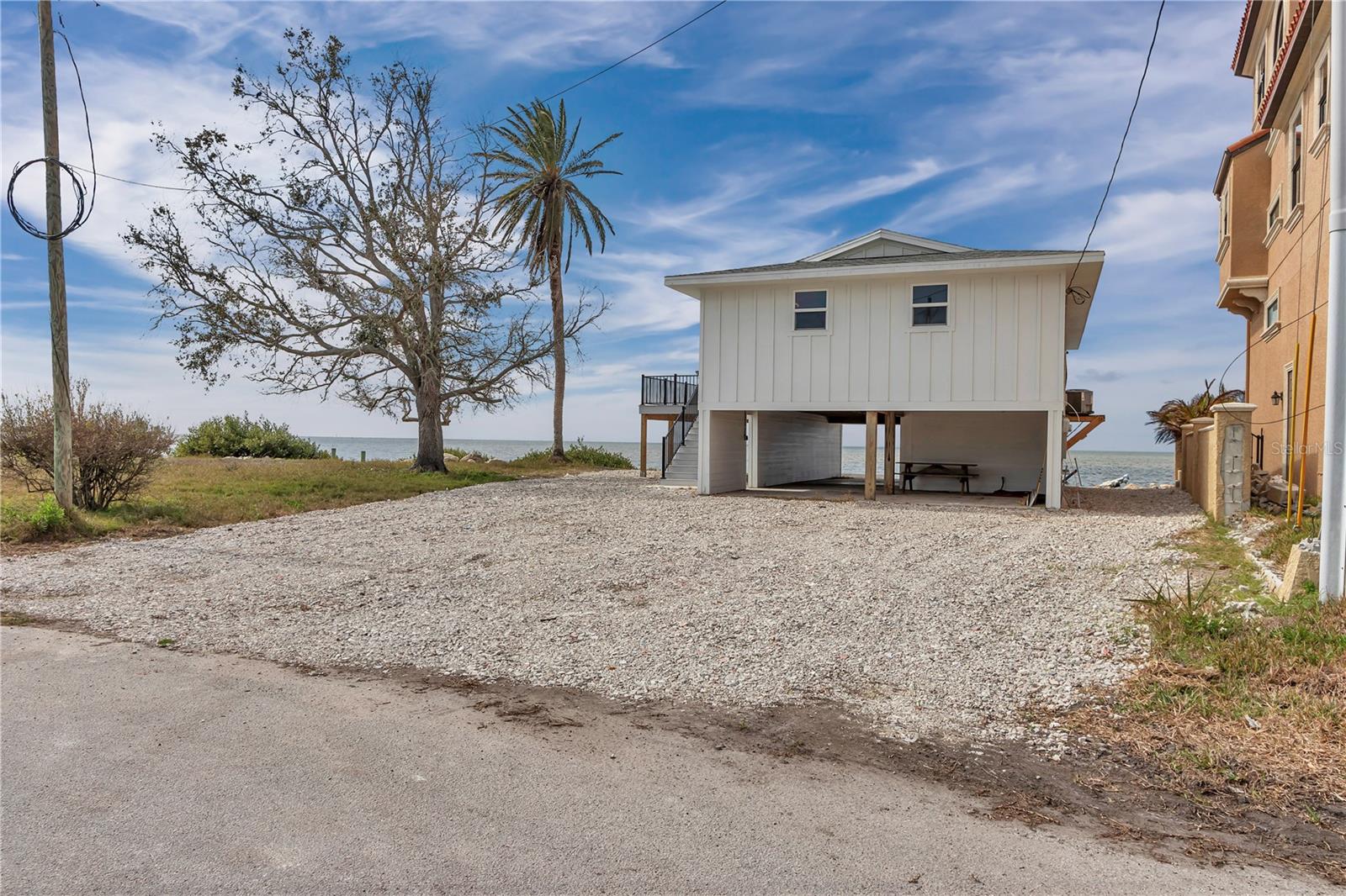 6417 DRIFTWOOD DRIVE