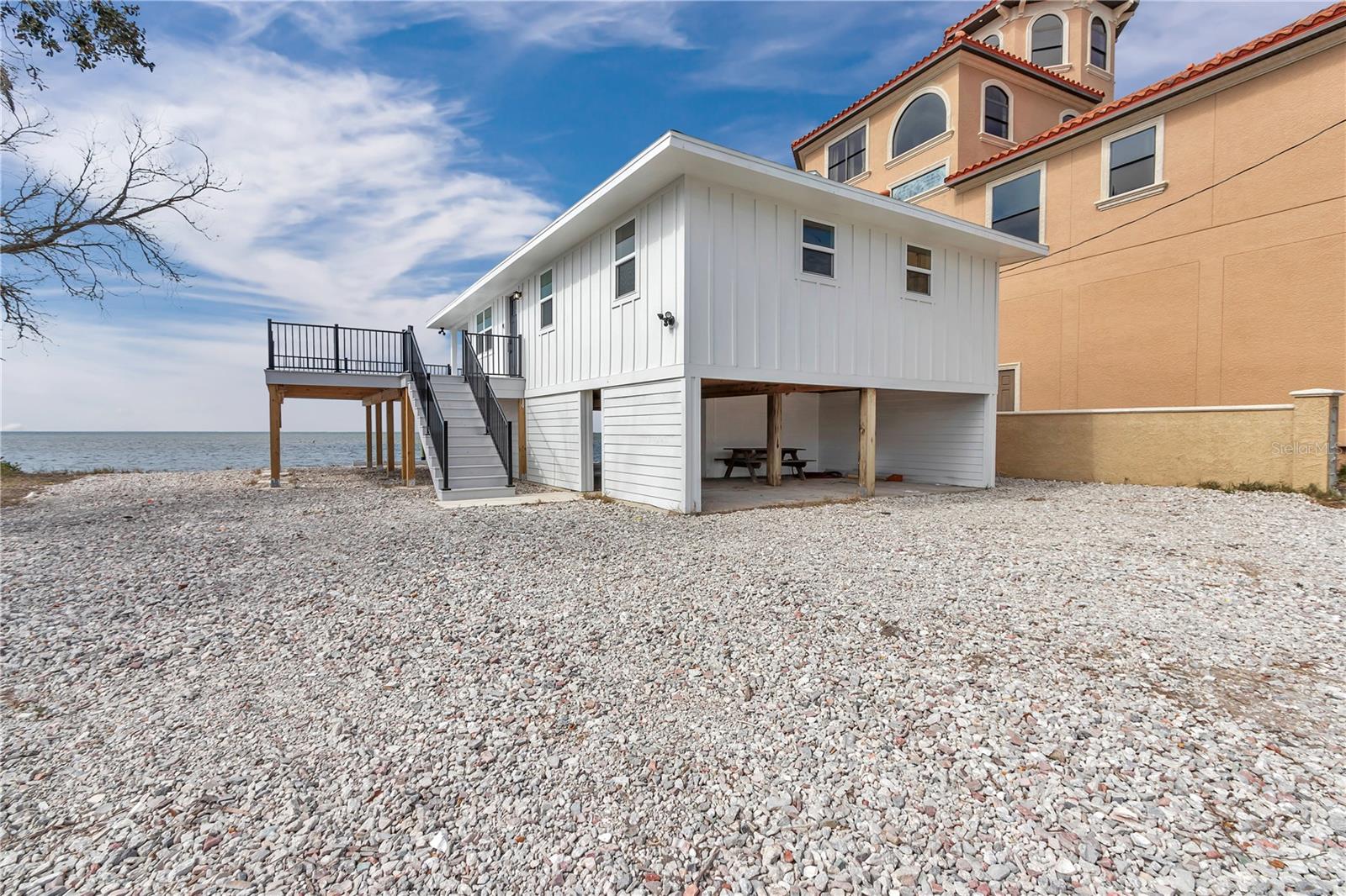 6417 DRIFTWOOD DRIVE