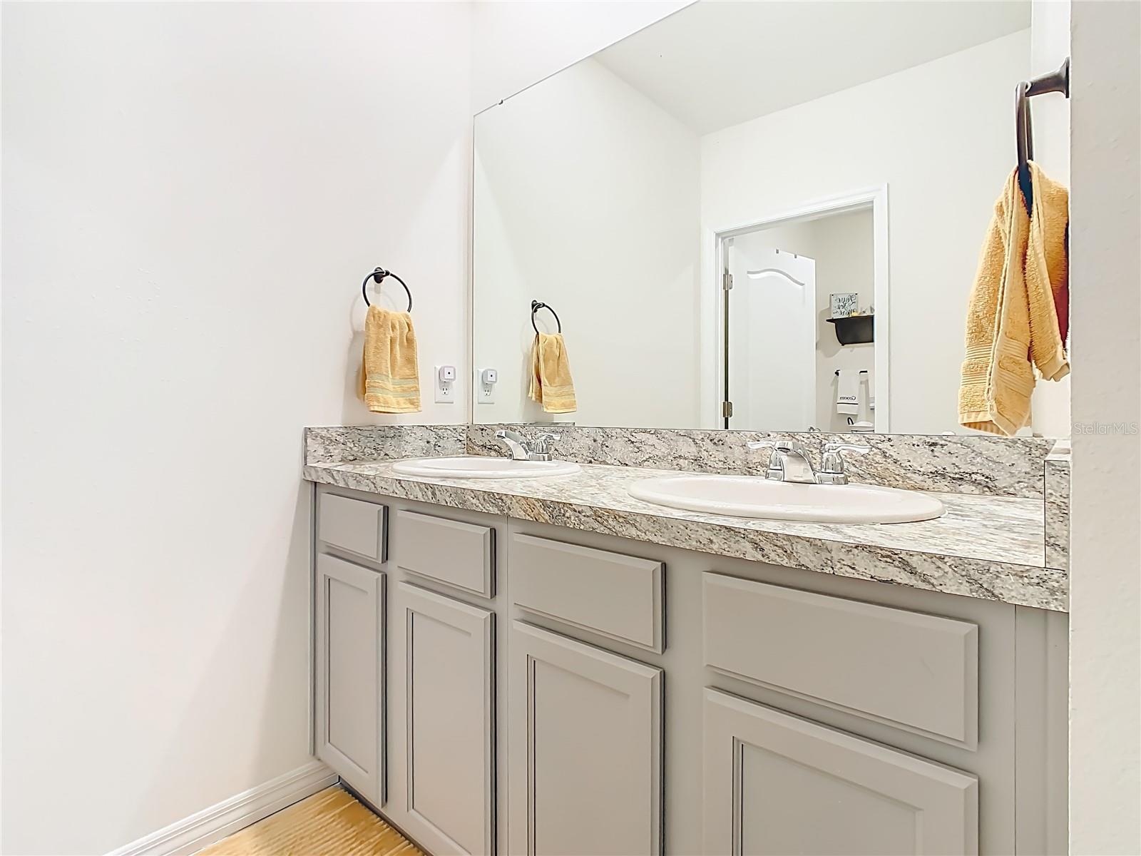 AUBURN GROVE PH II - Residential