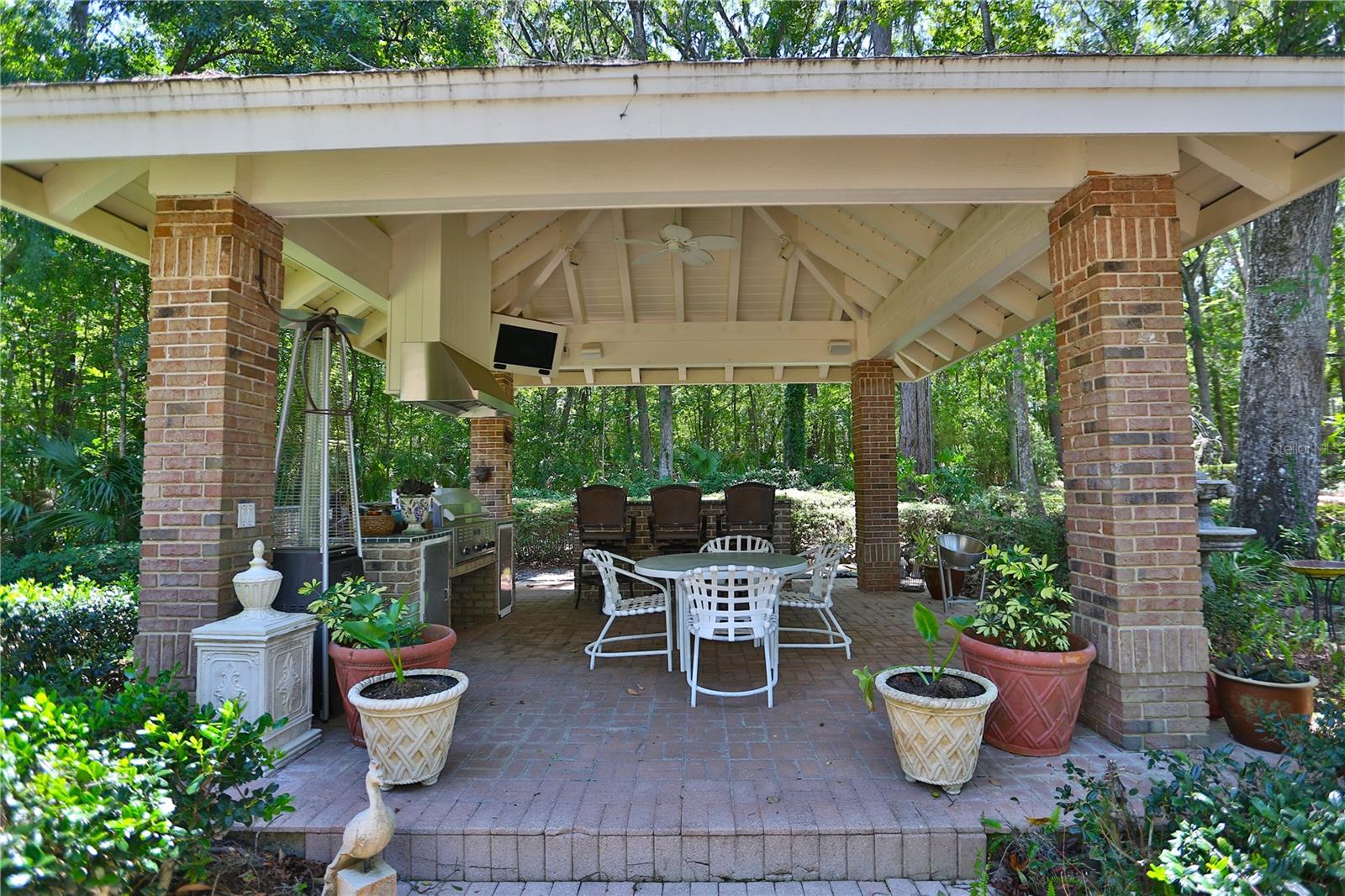 POLO LANE - Residential