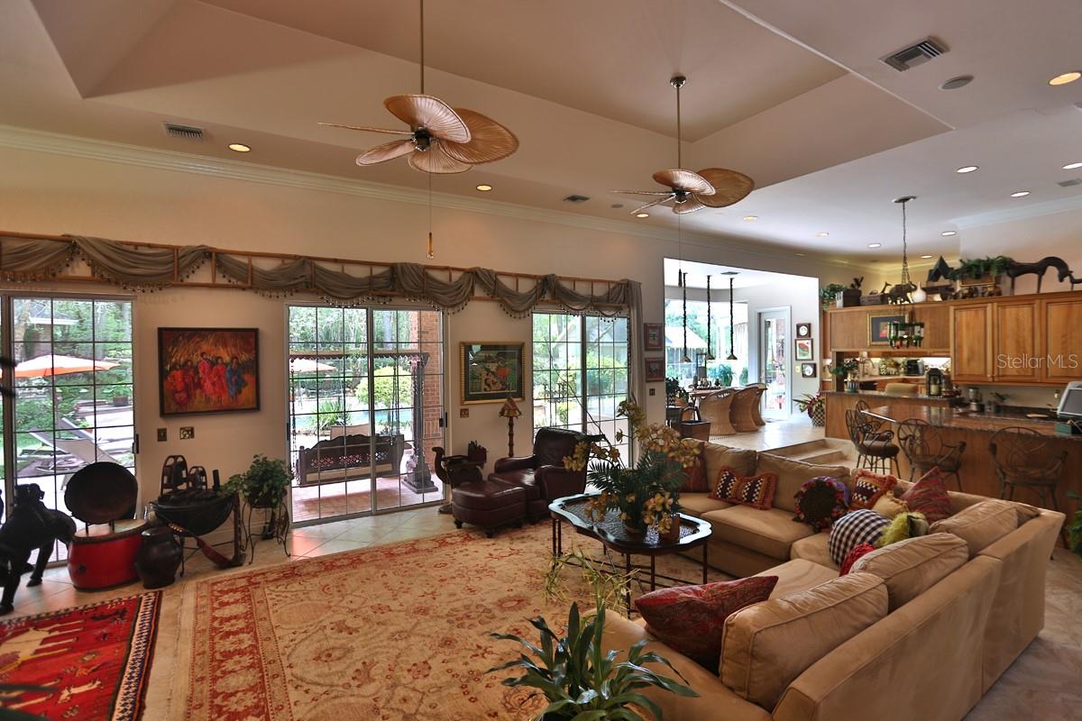 POLO LANE - Residential