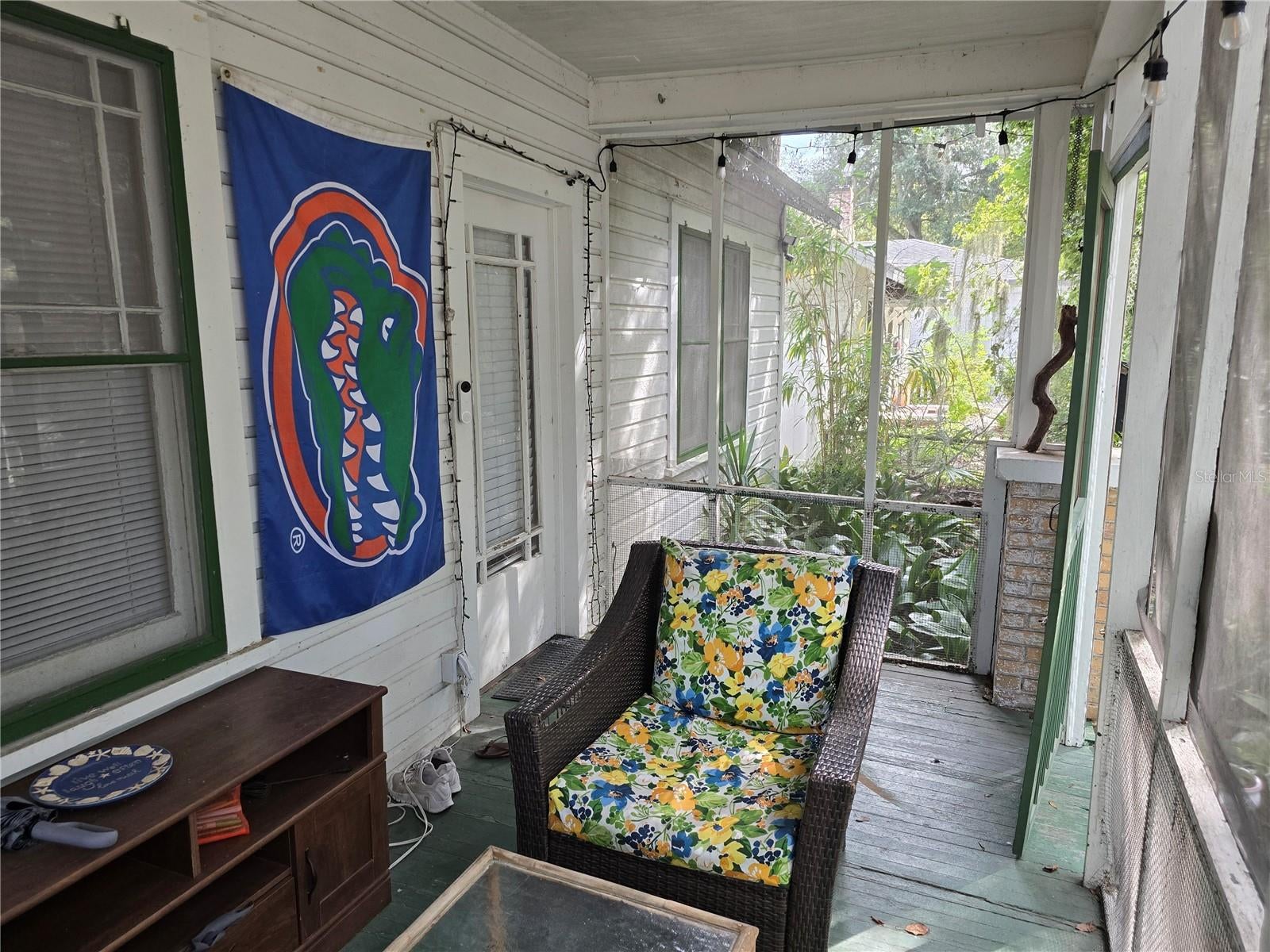 115 NW 20TH DRIVE