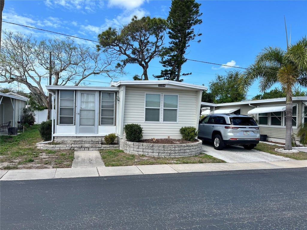 Photo of 11128 102nd Way #225, Largo, FL 33773 (MLS # TB8561380)