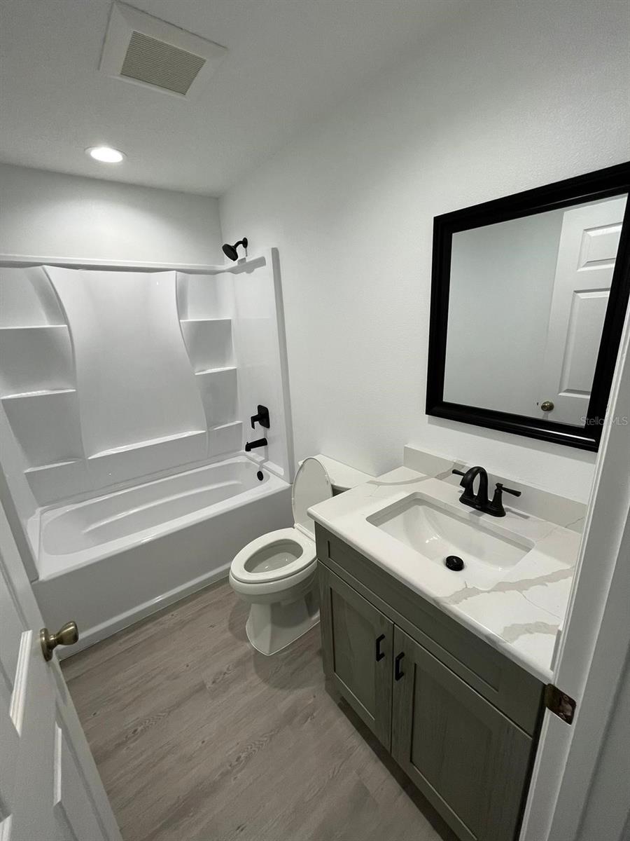 KINGS BAY - Residential