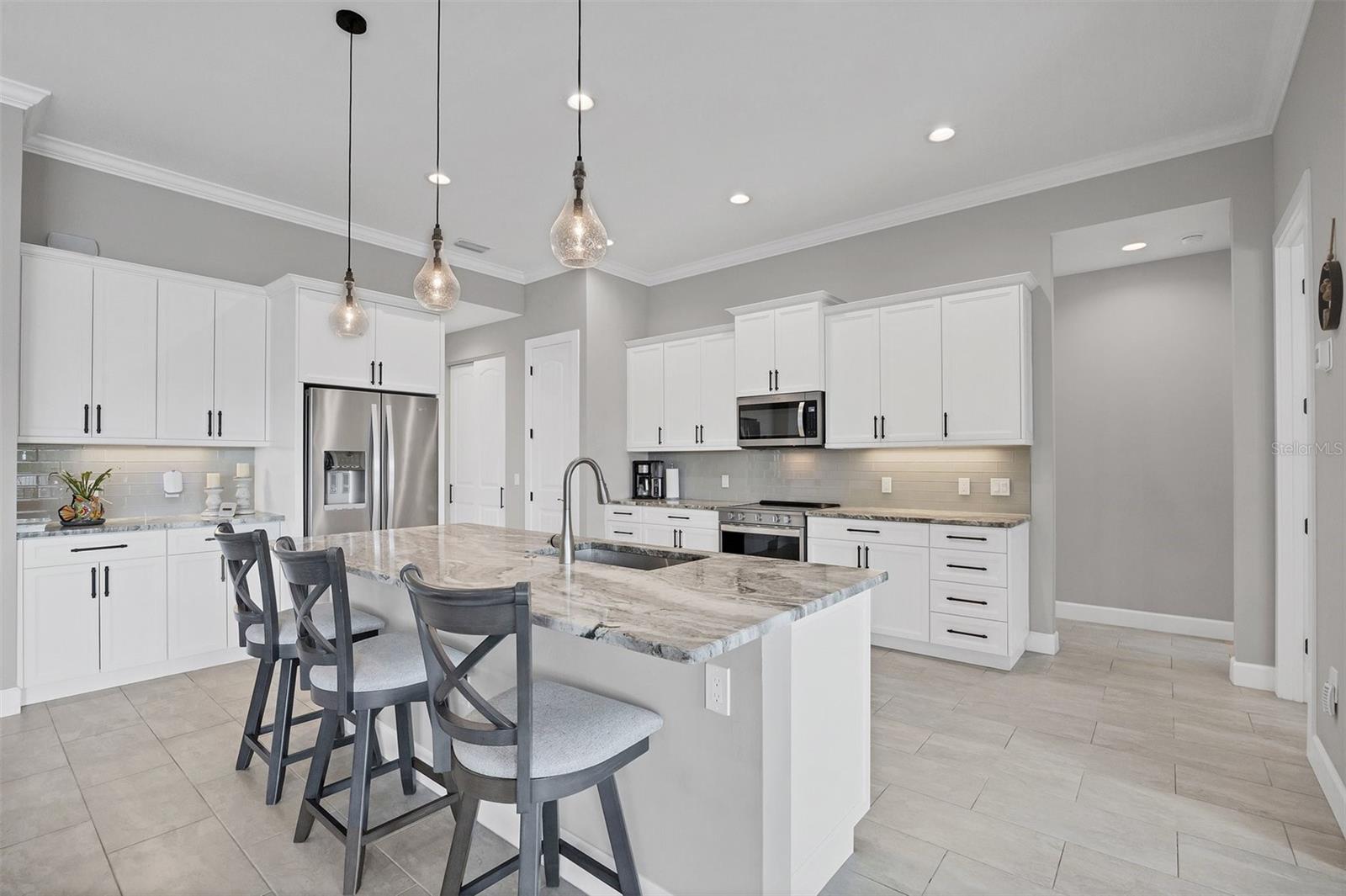 PORT CHARLOTTE SEC 94 1ST REPL - Residential