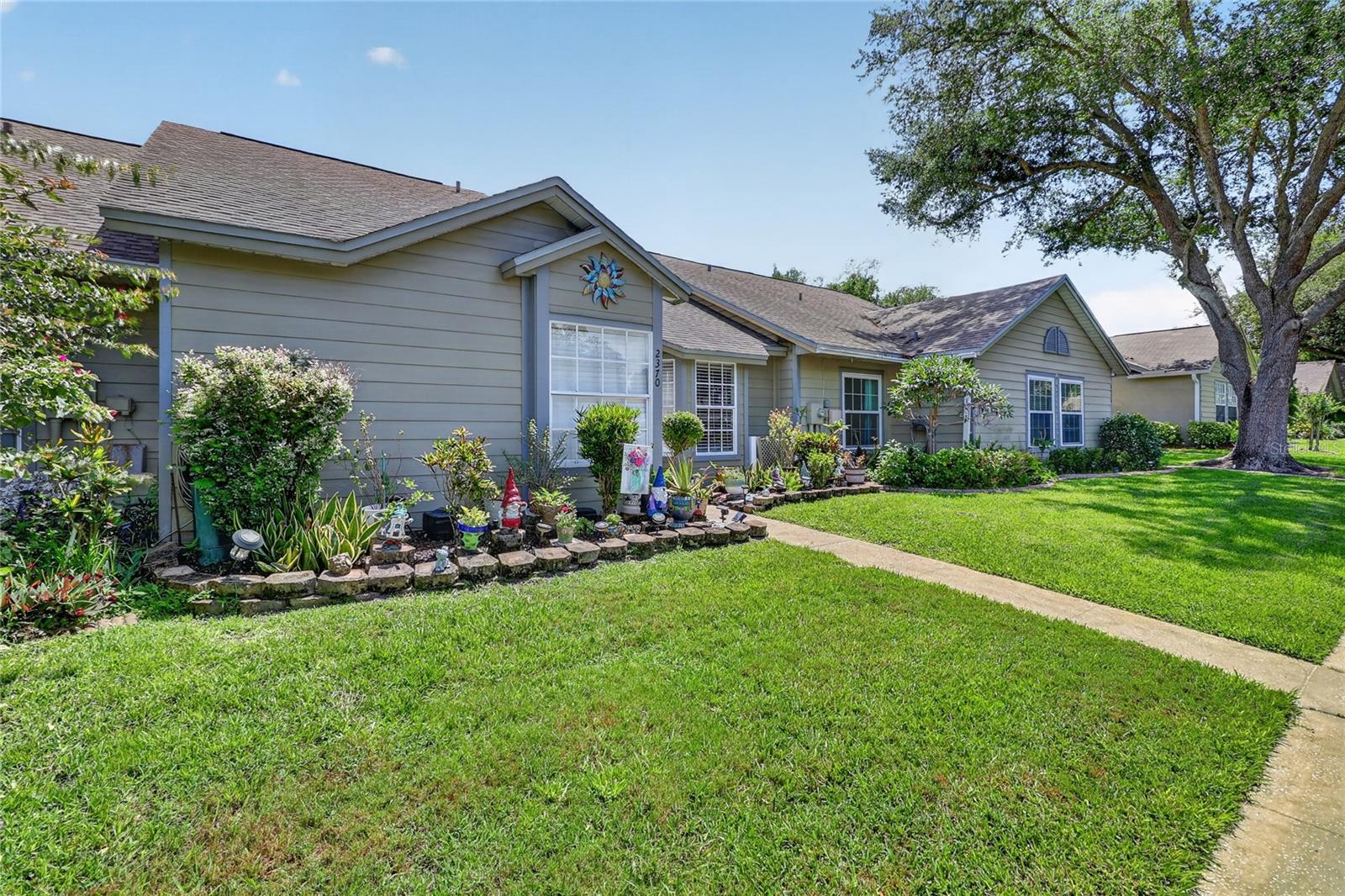 2370 BENTLEY DRIVE