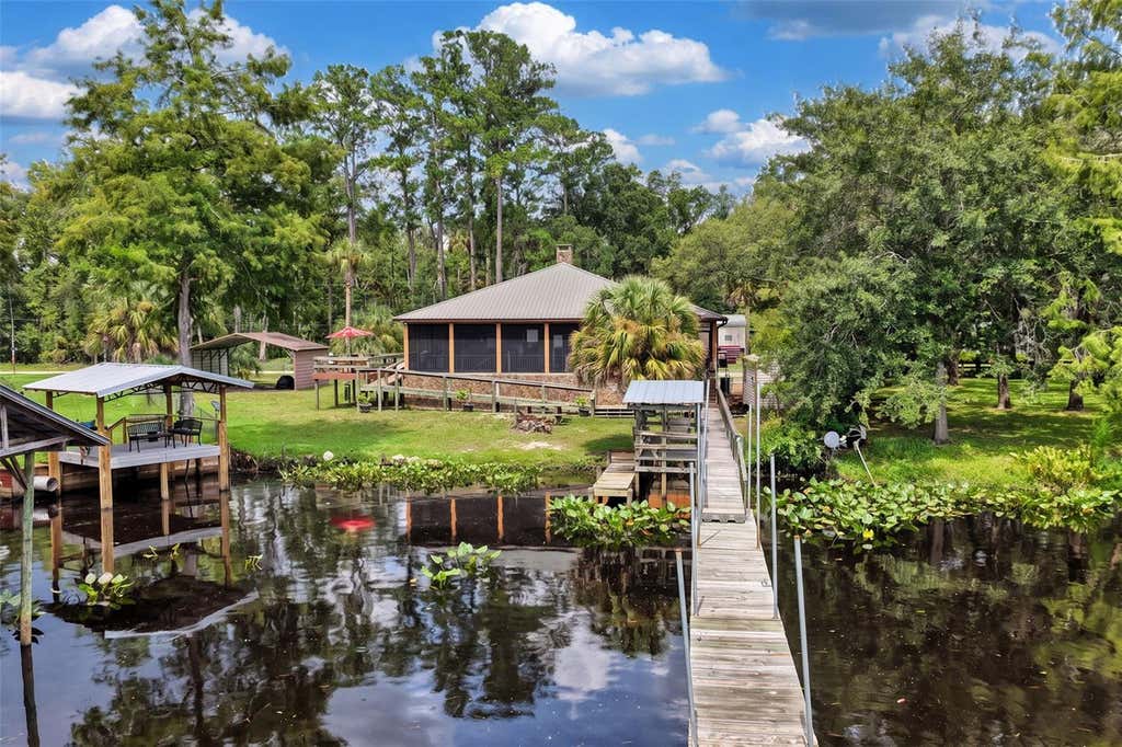 Photo of 4190 NW 153rd Court, Chiefland, FL 32626 (MLS # GC542782)