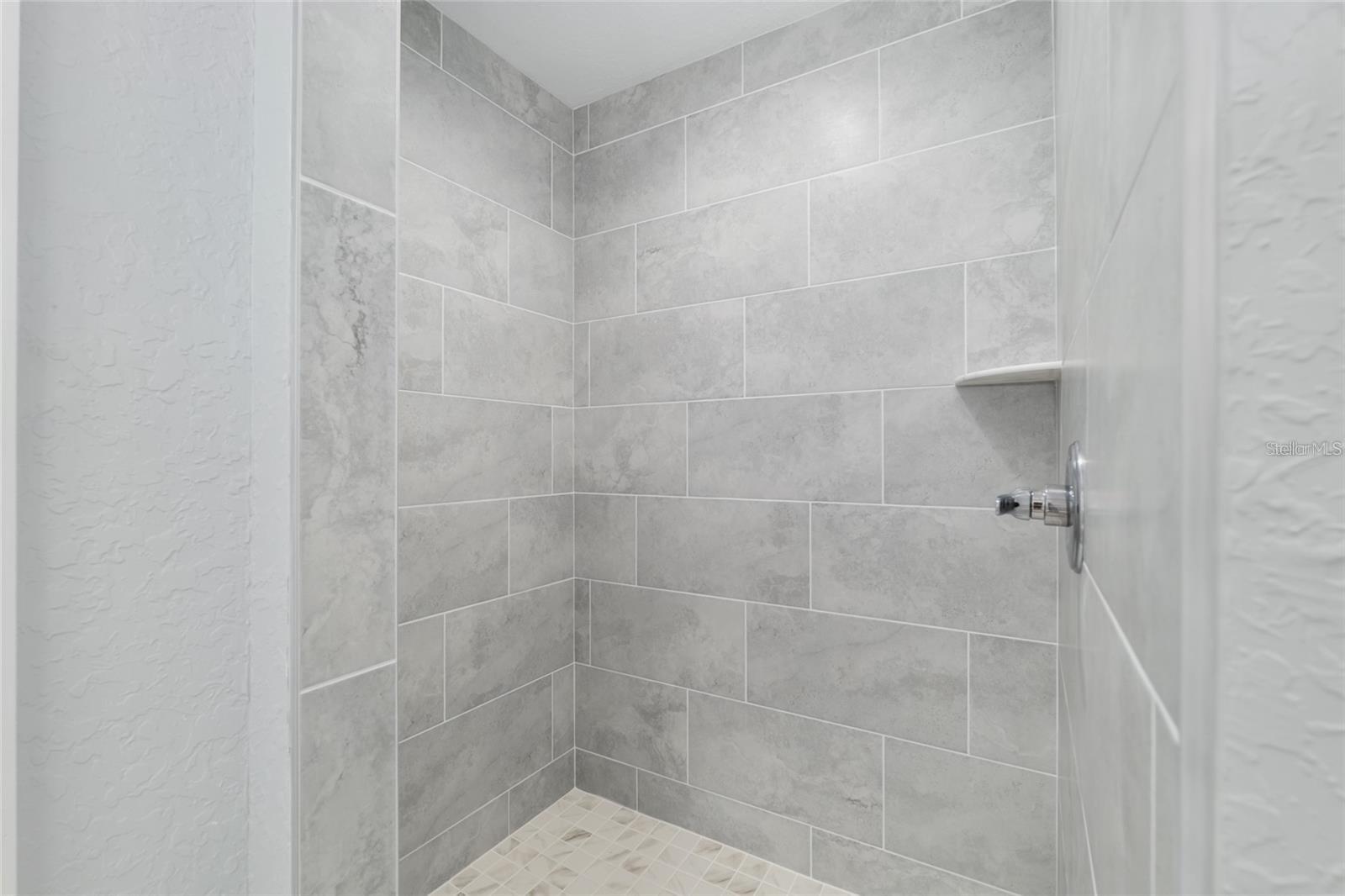 RAINBOW ACRES SUB - Residential