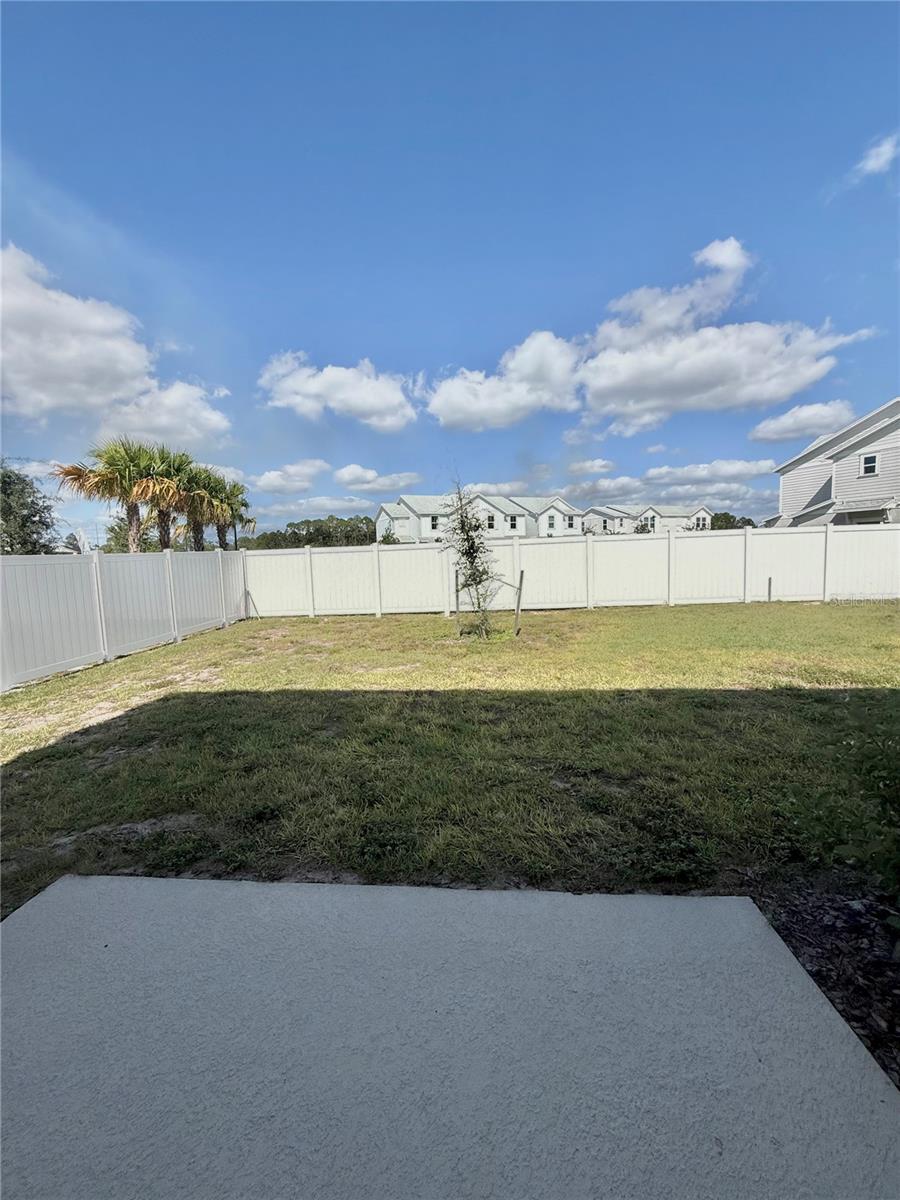 HARMONY WEST TWNHMS - Residential Lease