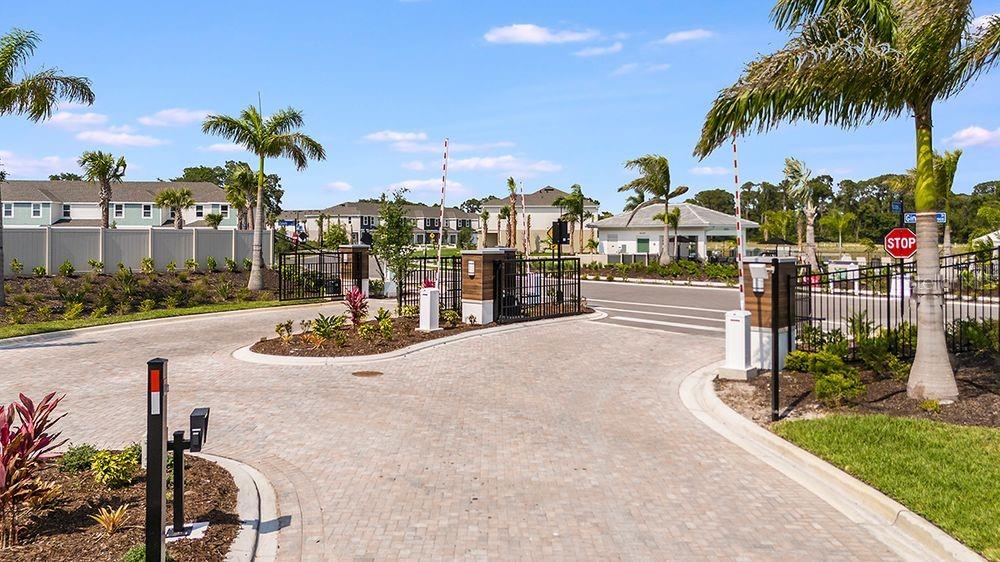 VINTERRA TOWNHOMES - Residential