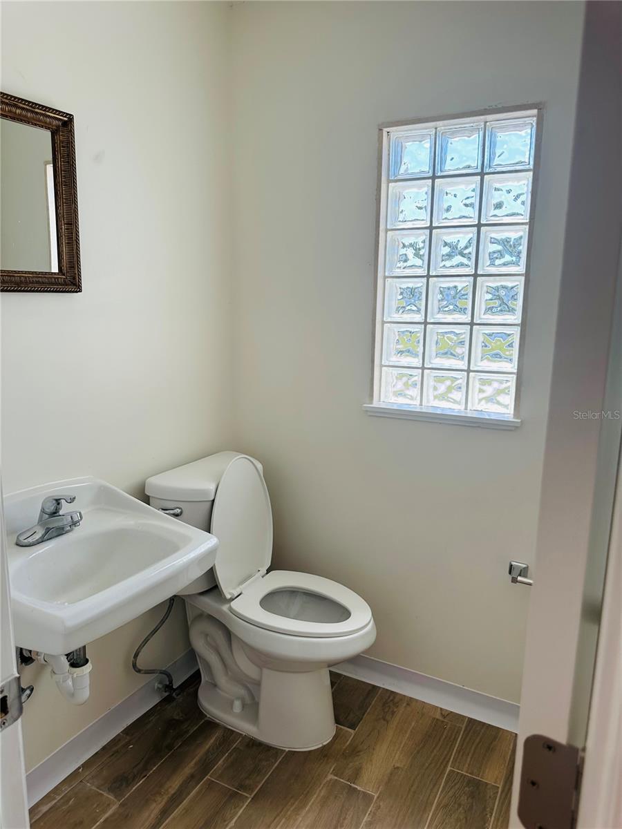CLARK D H ADD - Commercial Lease
